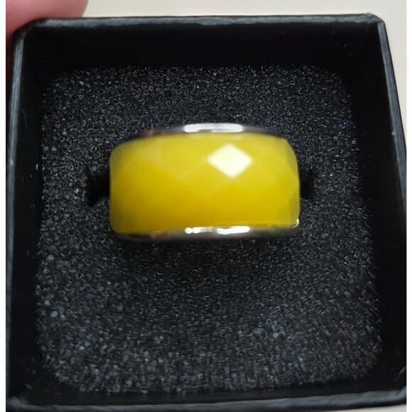 Vintage Multifaceted Yellow Glass Silver Toned Ring Size‎ 6.5 - Picture 3 of 9